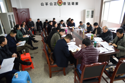 早謀劃、早部署、早行動(dòng)，扎實(shí)做好2018年脫貧規(guī)劃工作