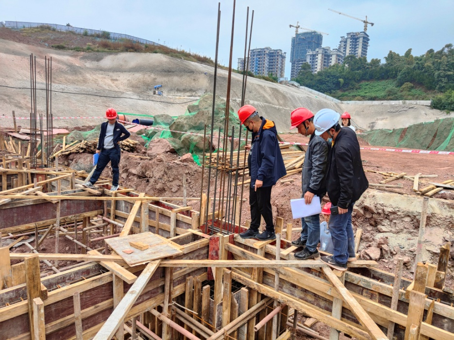 抓落實，嚴控工程建設(shè)質(zhì)量安全